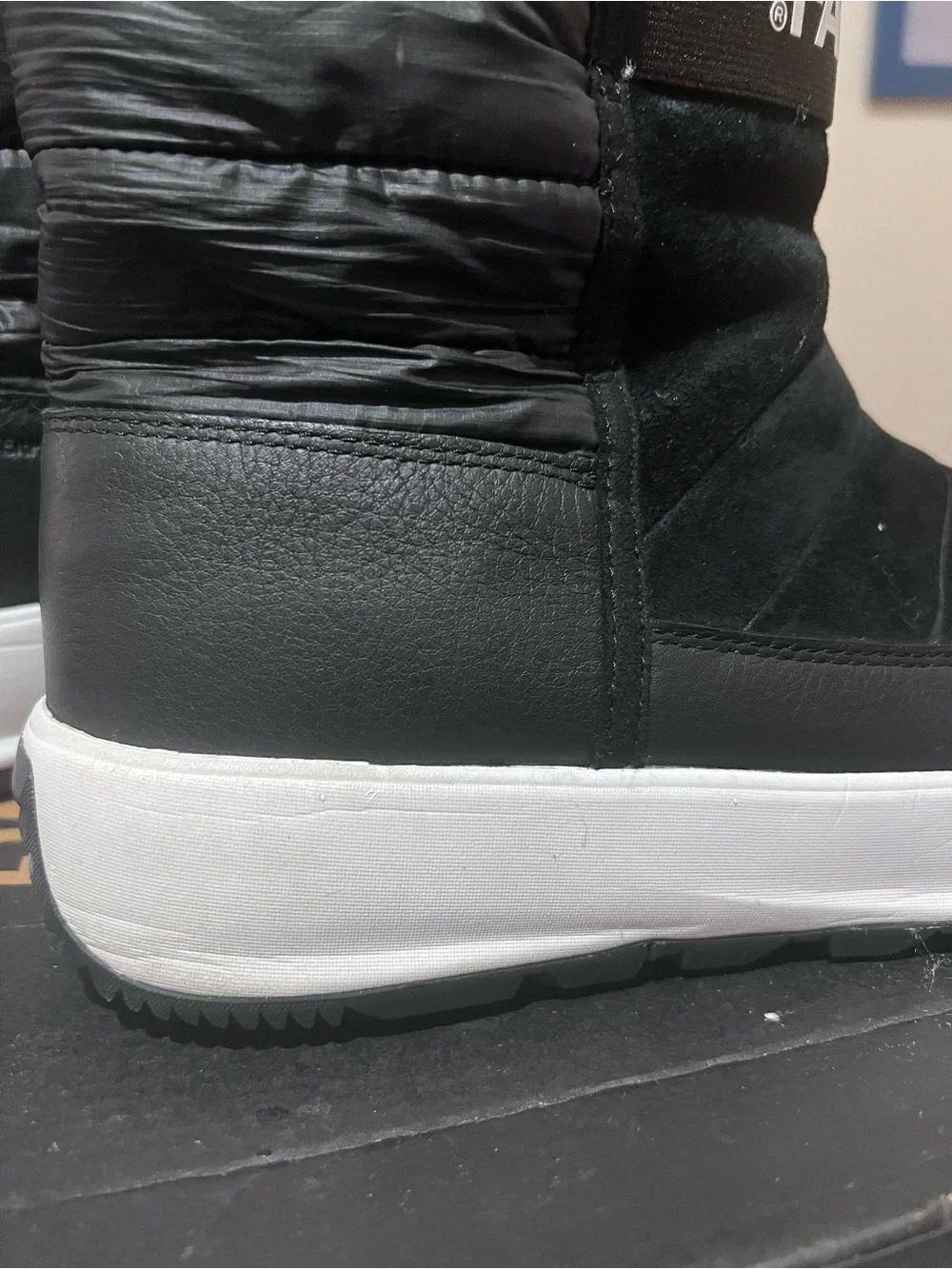 The North Face Men's Black Insulated Snow Boots